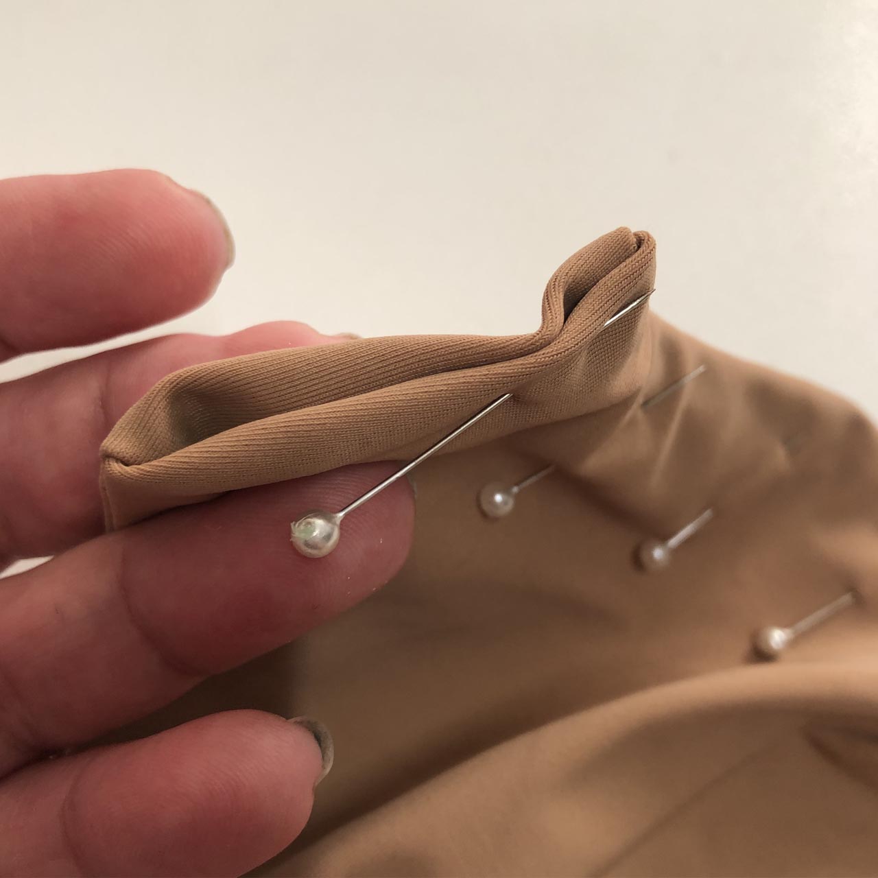 #ericagrayartist #wearableartist #wearableart #fashionartist #fashiondesigner #designerfashion #fashionmask #mask #maskmaker #maskdesigner #wearables #fashiontech #3dfashion #3dfashiondesign #wearabletech #techfashion #themetfashiom #themetballtechfashion #missmultiversenationalcostume #nationalcostume